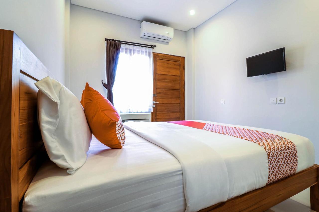 Oyo 1200 Kencana Residence Jimbaran Exterior foto